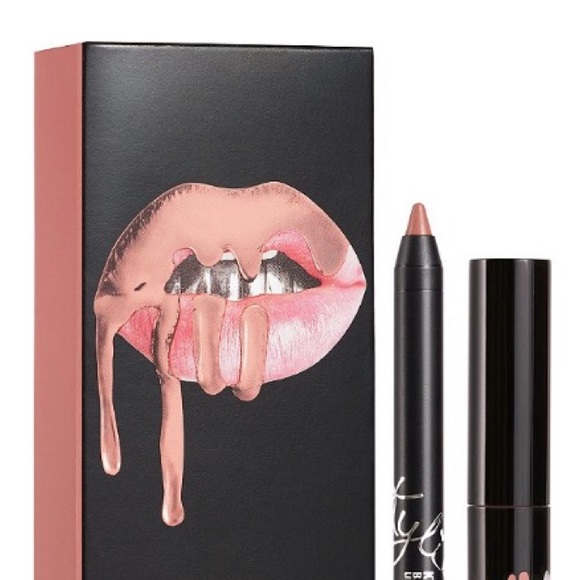 SOLD!💋Kylie Cosmetics Mini Bare Matte Lip Kit - Picture 4 of 14